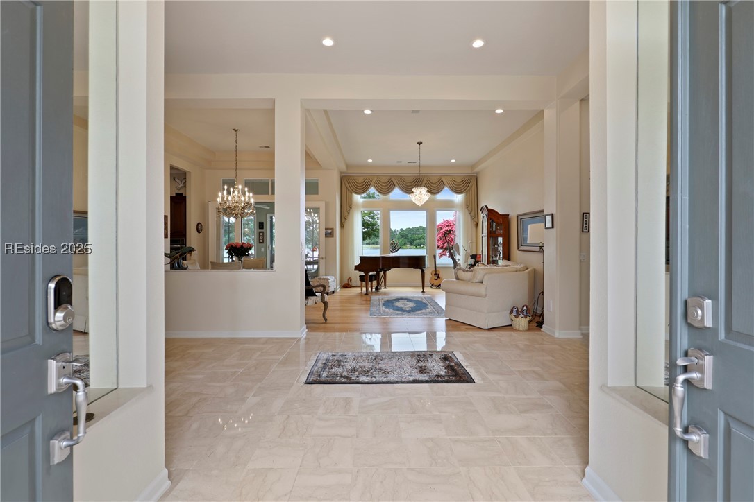 102 Lake Somerset Circle