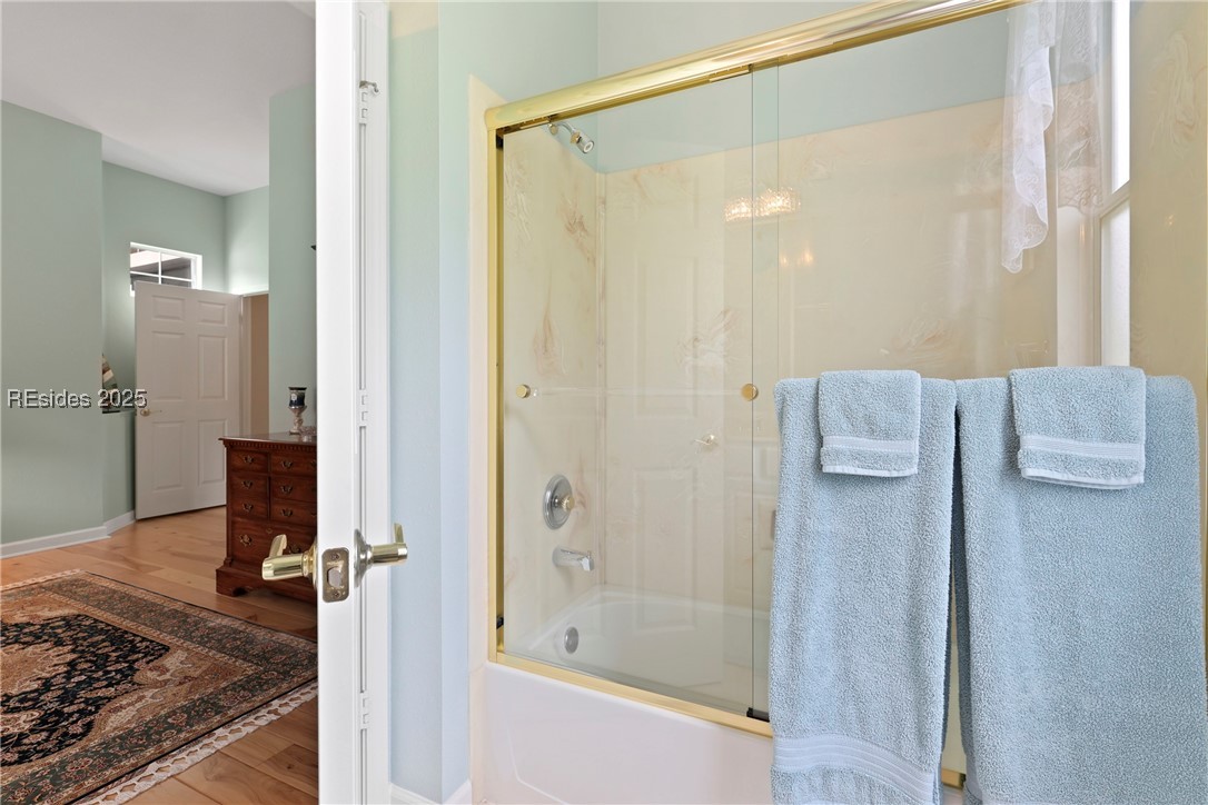 102 Lake Somerset Circle