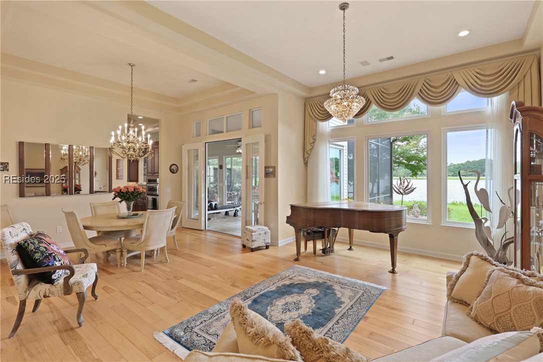 102 Lake Somerset Circle