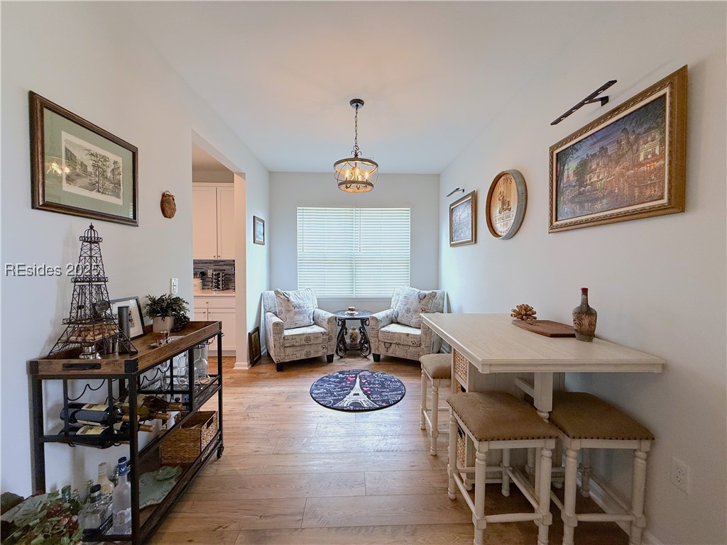 288 Garden Gate Circle W