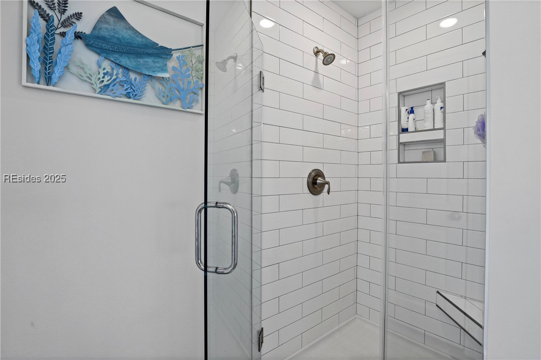 288 Garden Gate Circle W