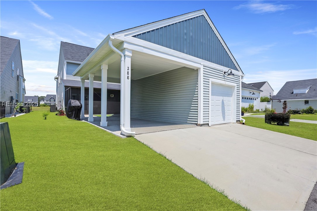 288 Garden Gate Circle W