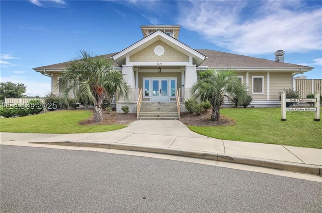 288 Garden Gate Circle W