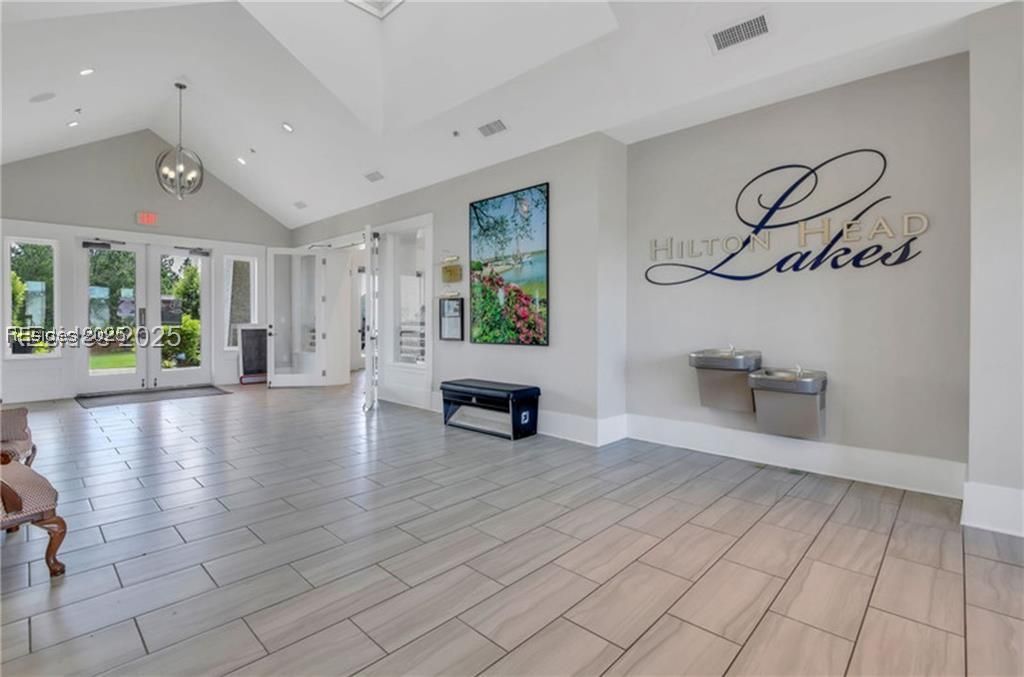 288 Garden Gate Circle W