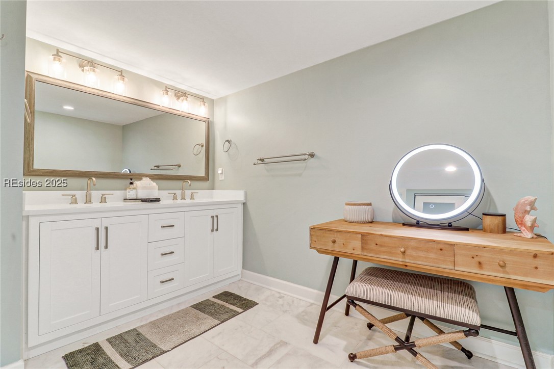 1 Ocean Lane Unit: 2519