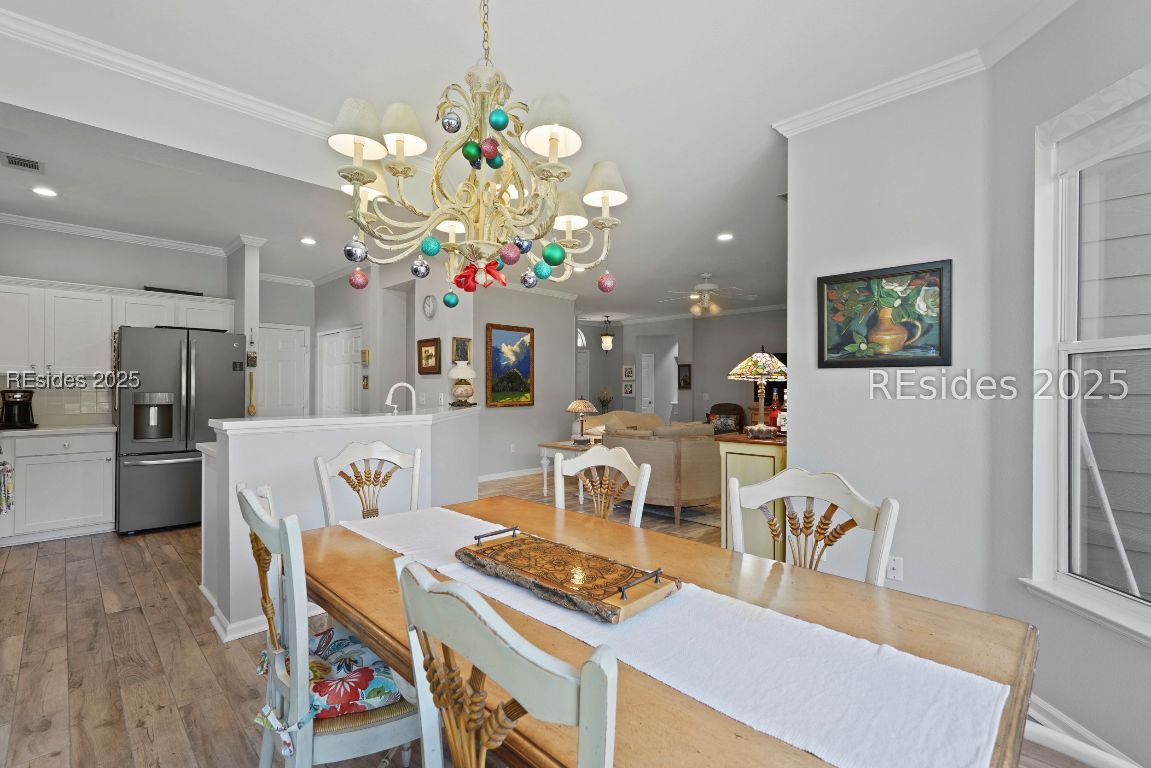 4 Zealy Street
