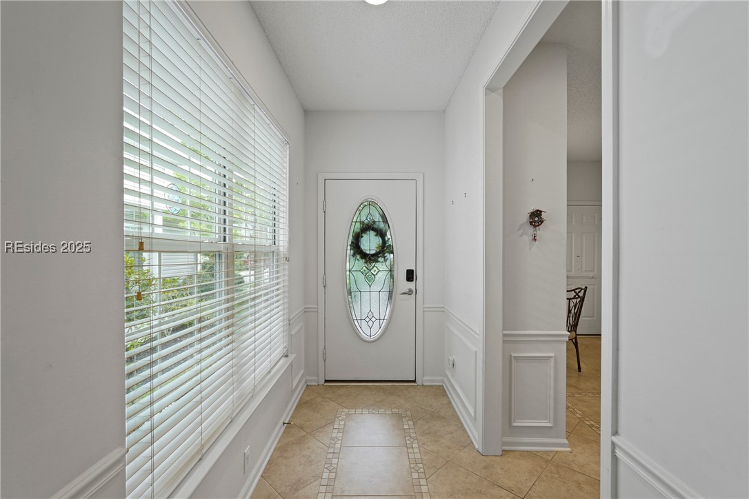 14 Old Country Roses