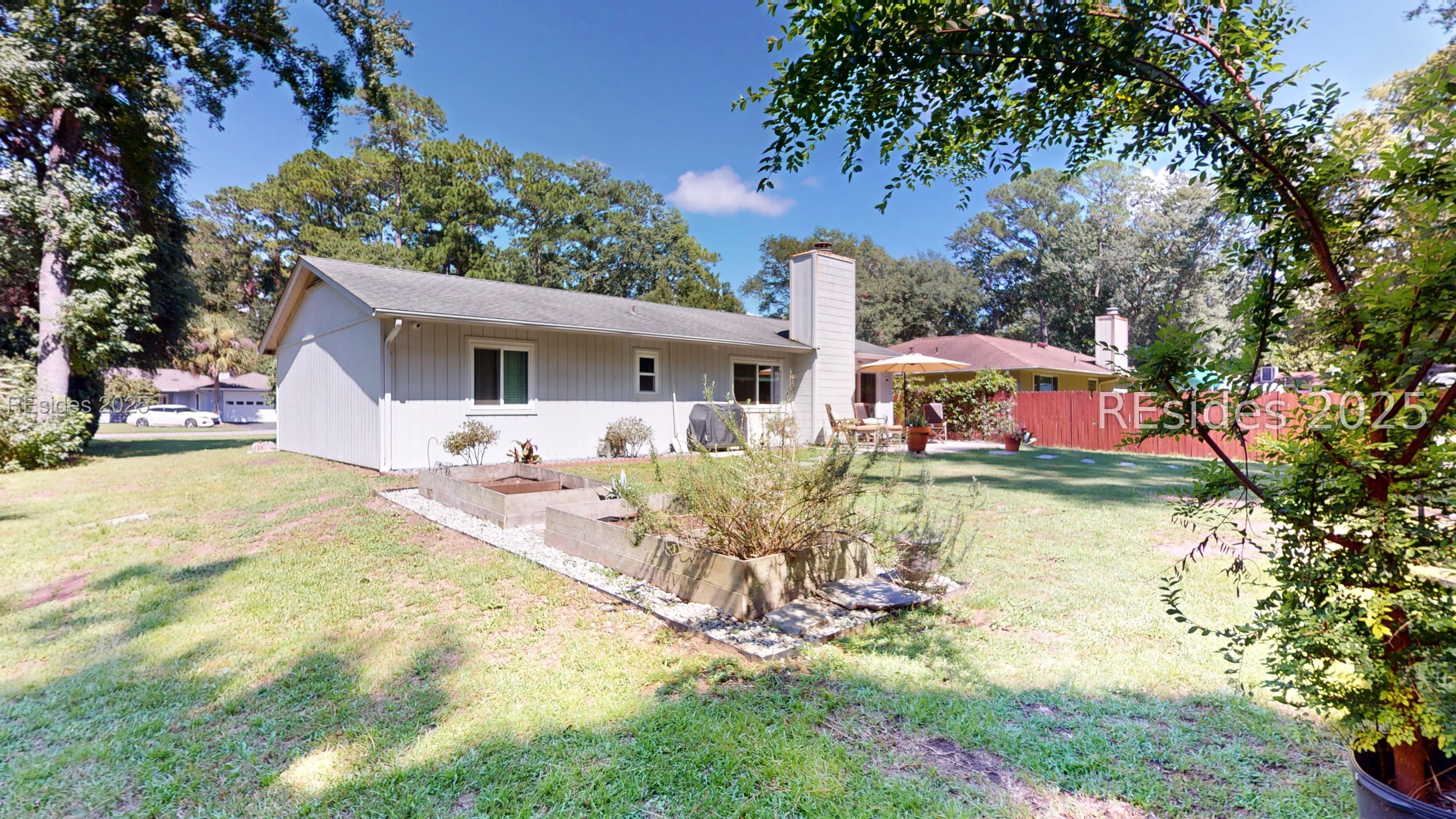 36 Squiresgate Road