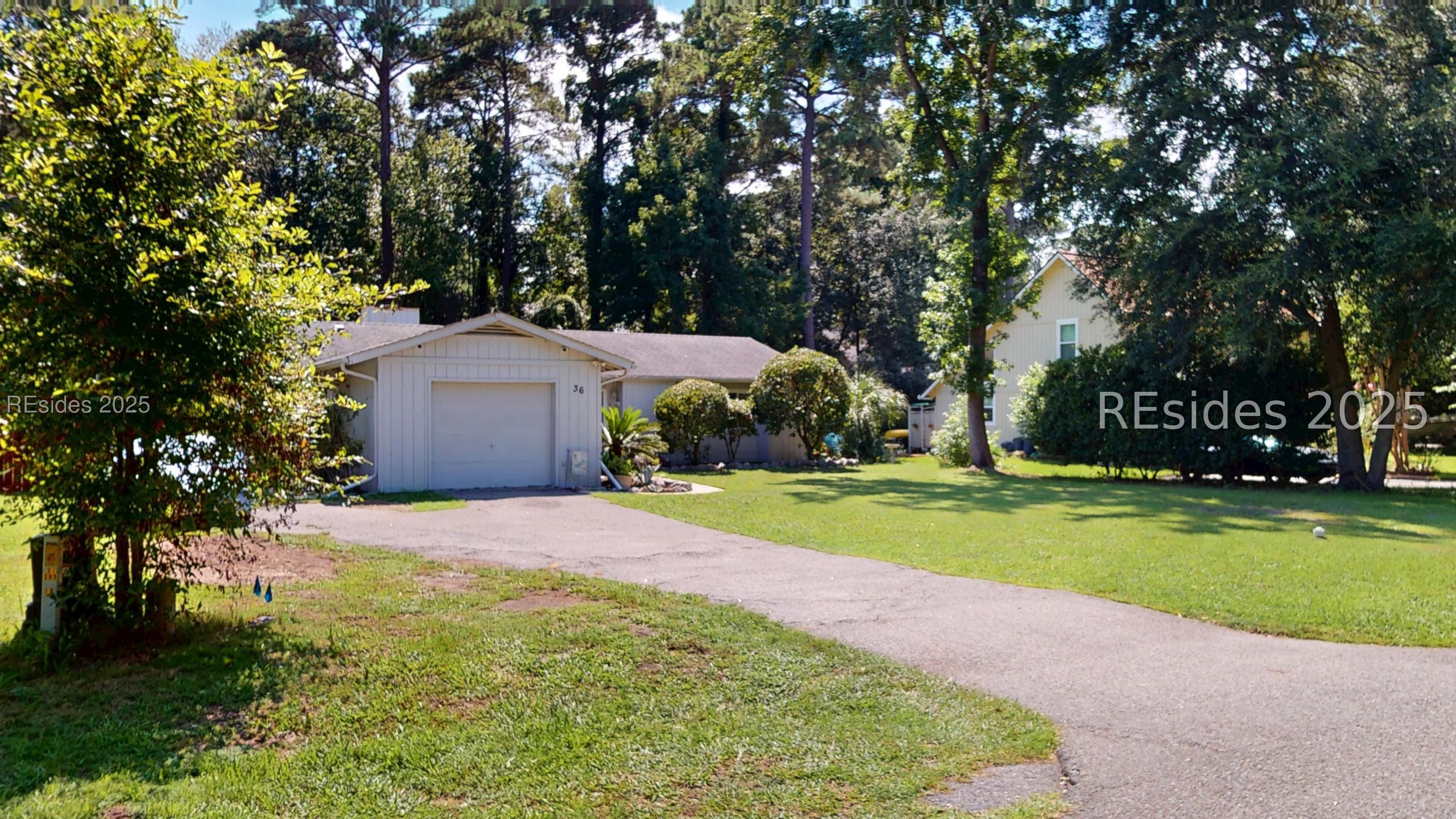 36 Squiresgate Road