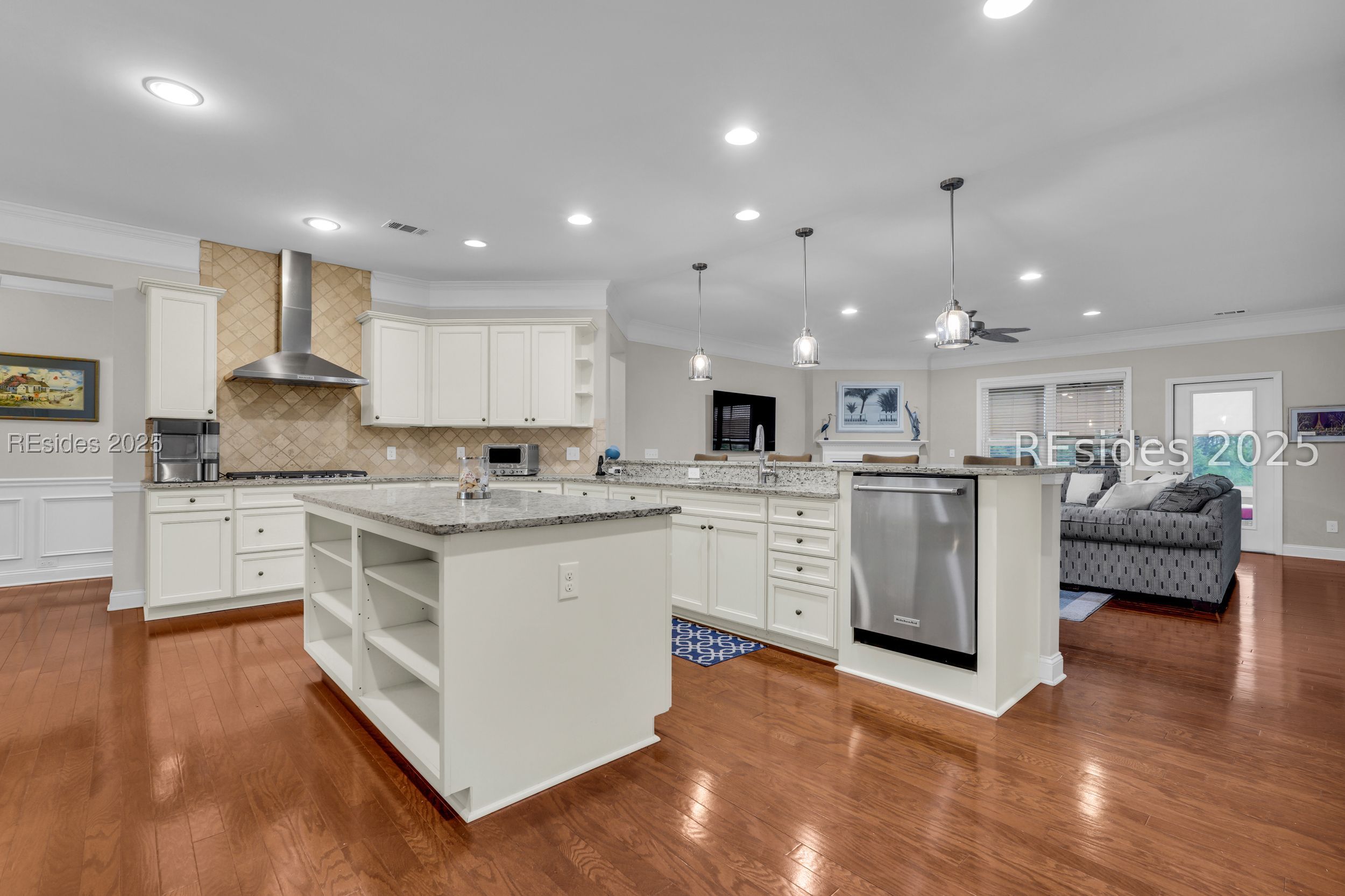 125 Palmdale Lane