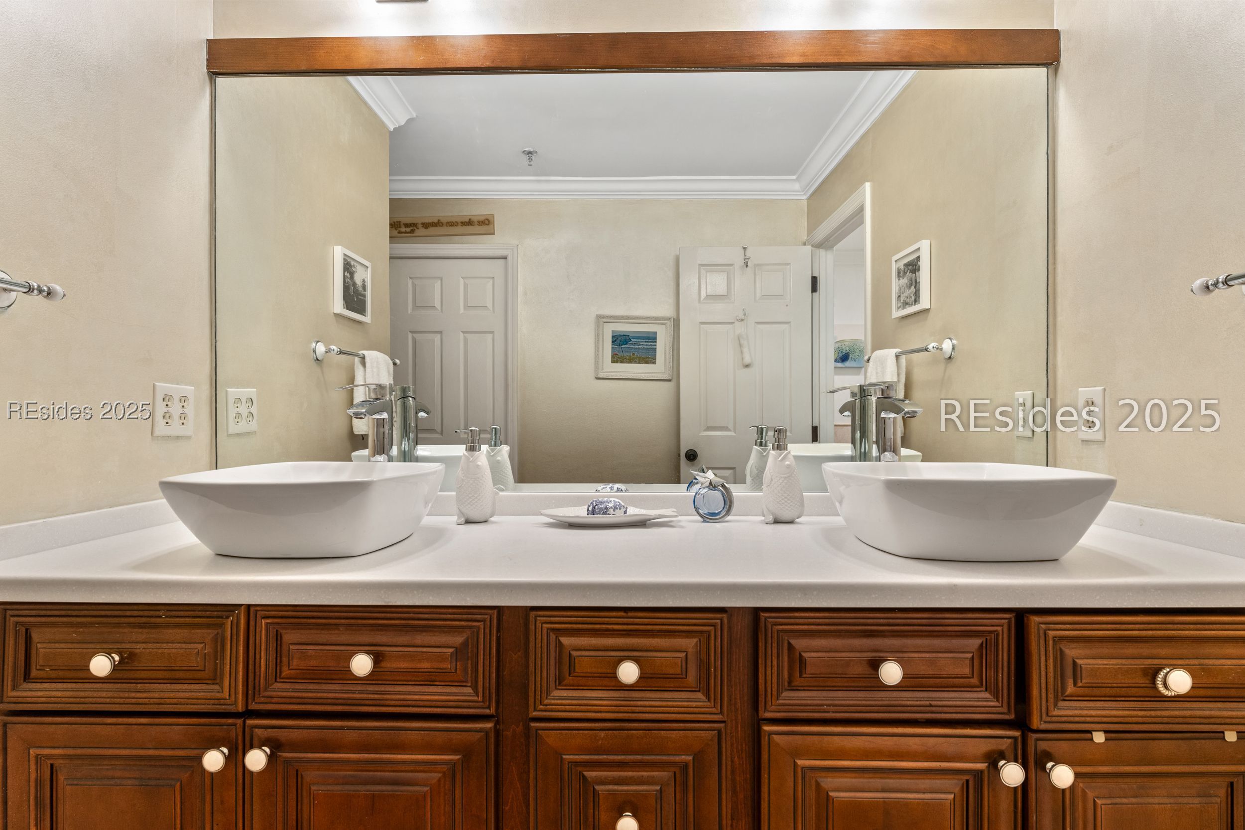73 Skull Creek Drive Unit: 316
