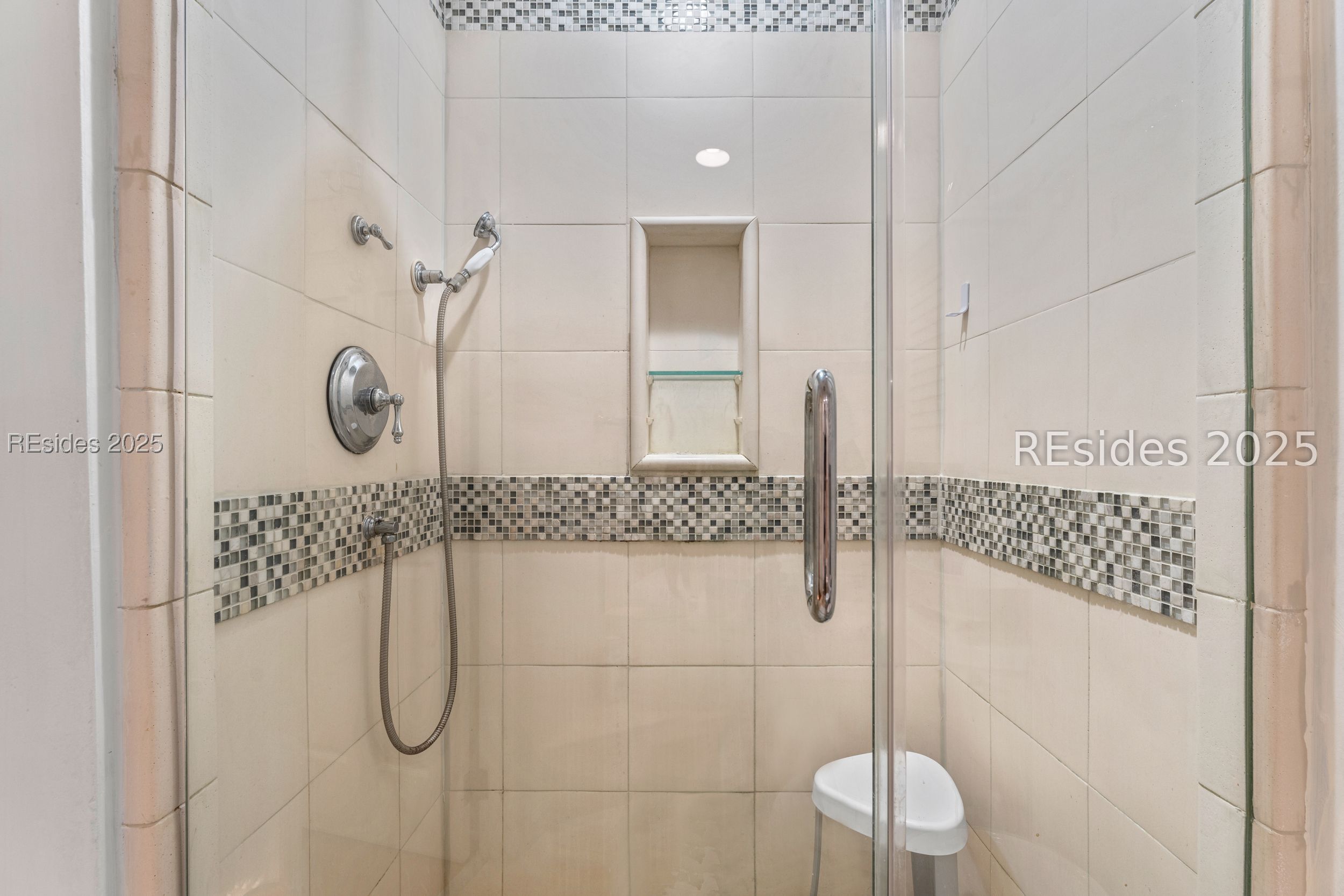 73 Skull Creek Drive Unit: 316