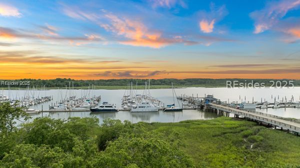 73 Skull Creek Drive Unit: 316
