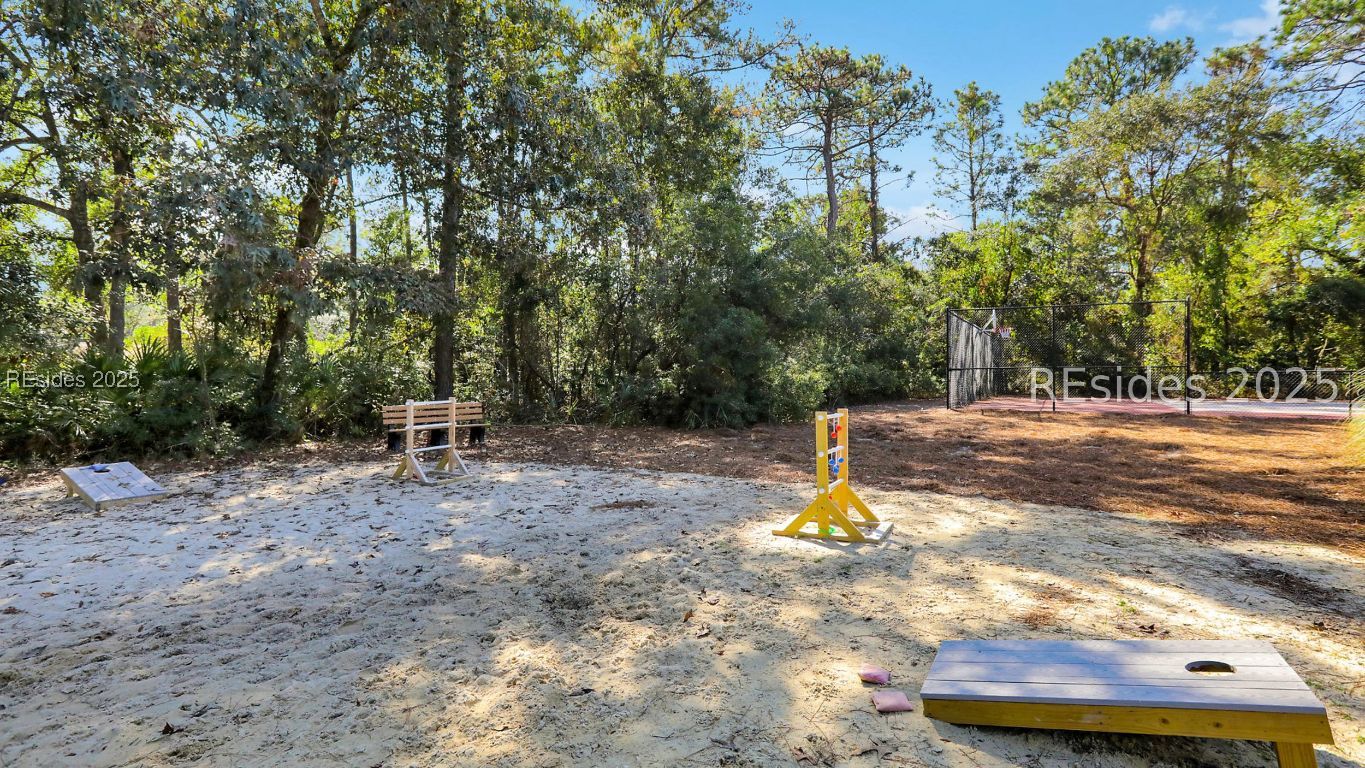 3 Lake Linden Lane Unit: 3