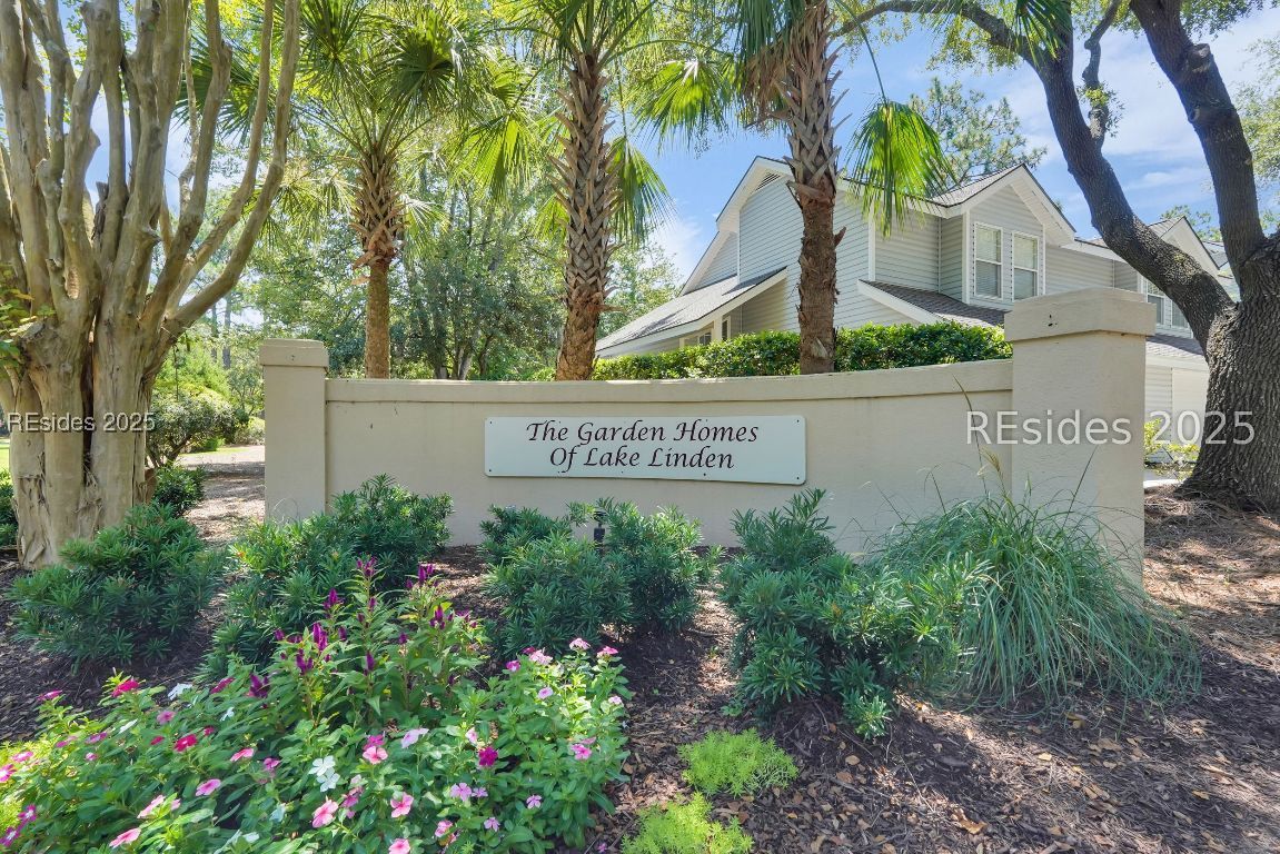 3 Lake Linden Lane Unit: 3