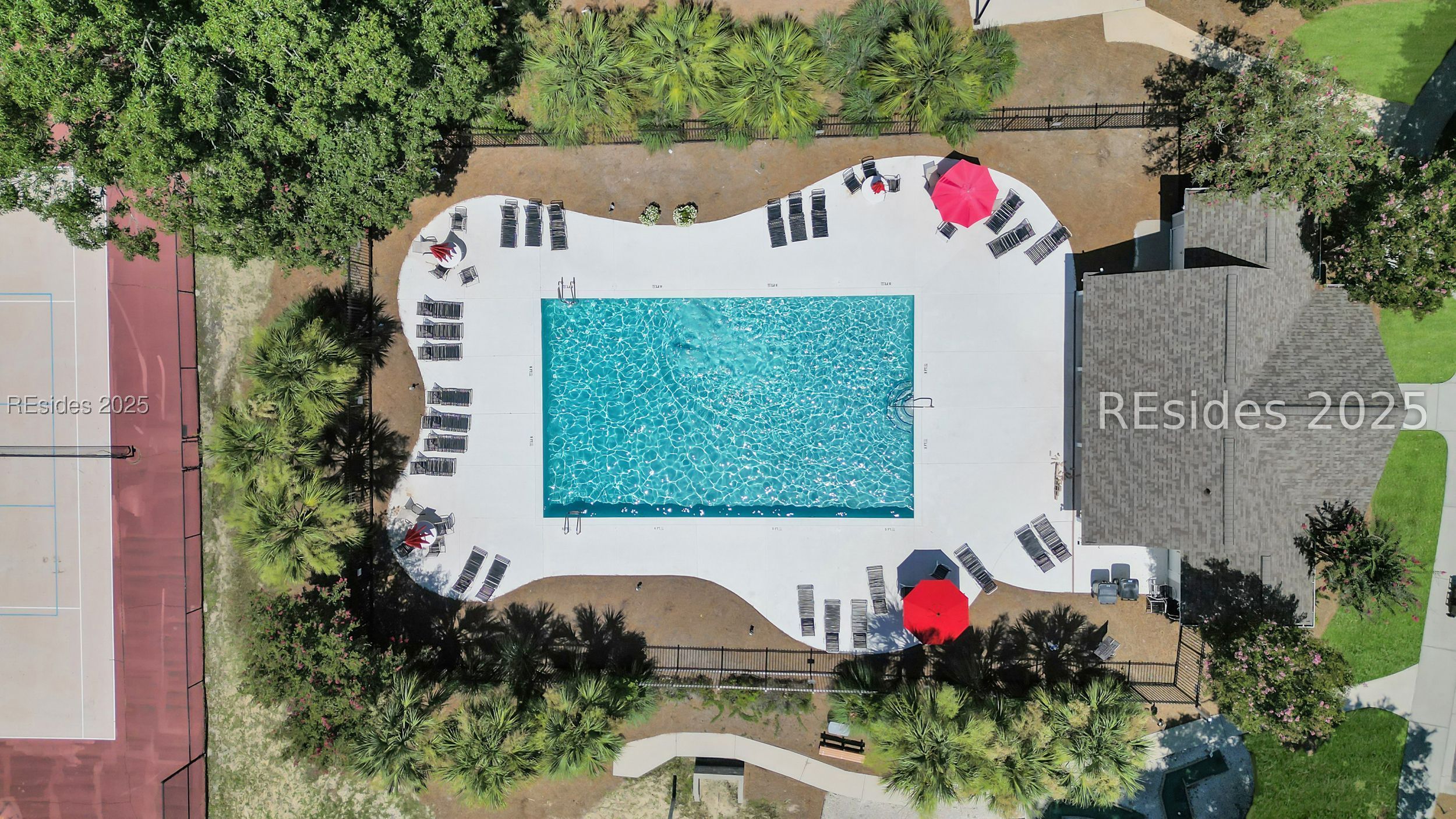 3 Lake Linden Lane Unit: 3