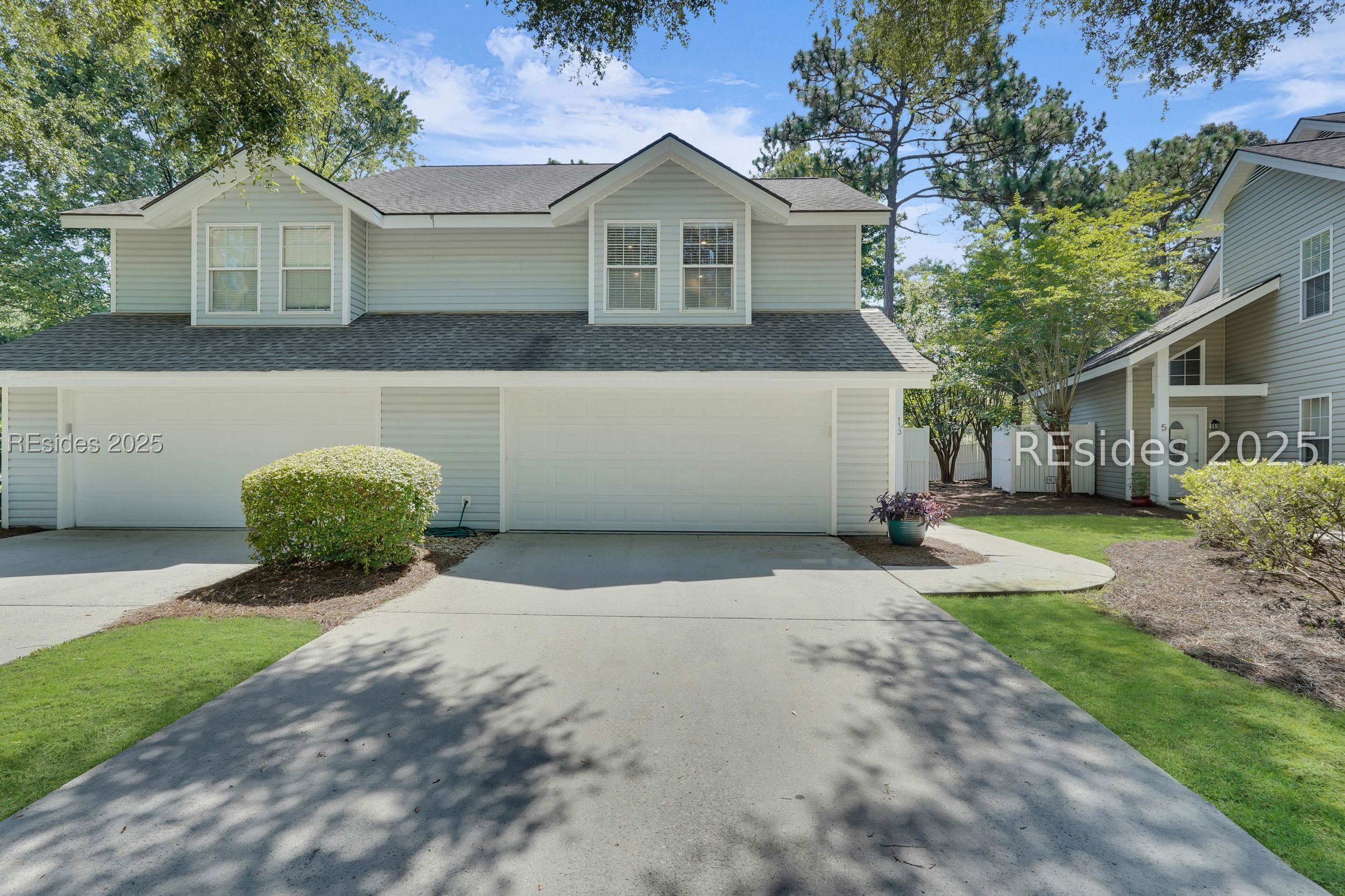 3 Lake Linden Lane Unit: 3