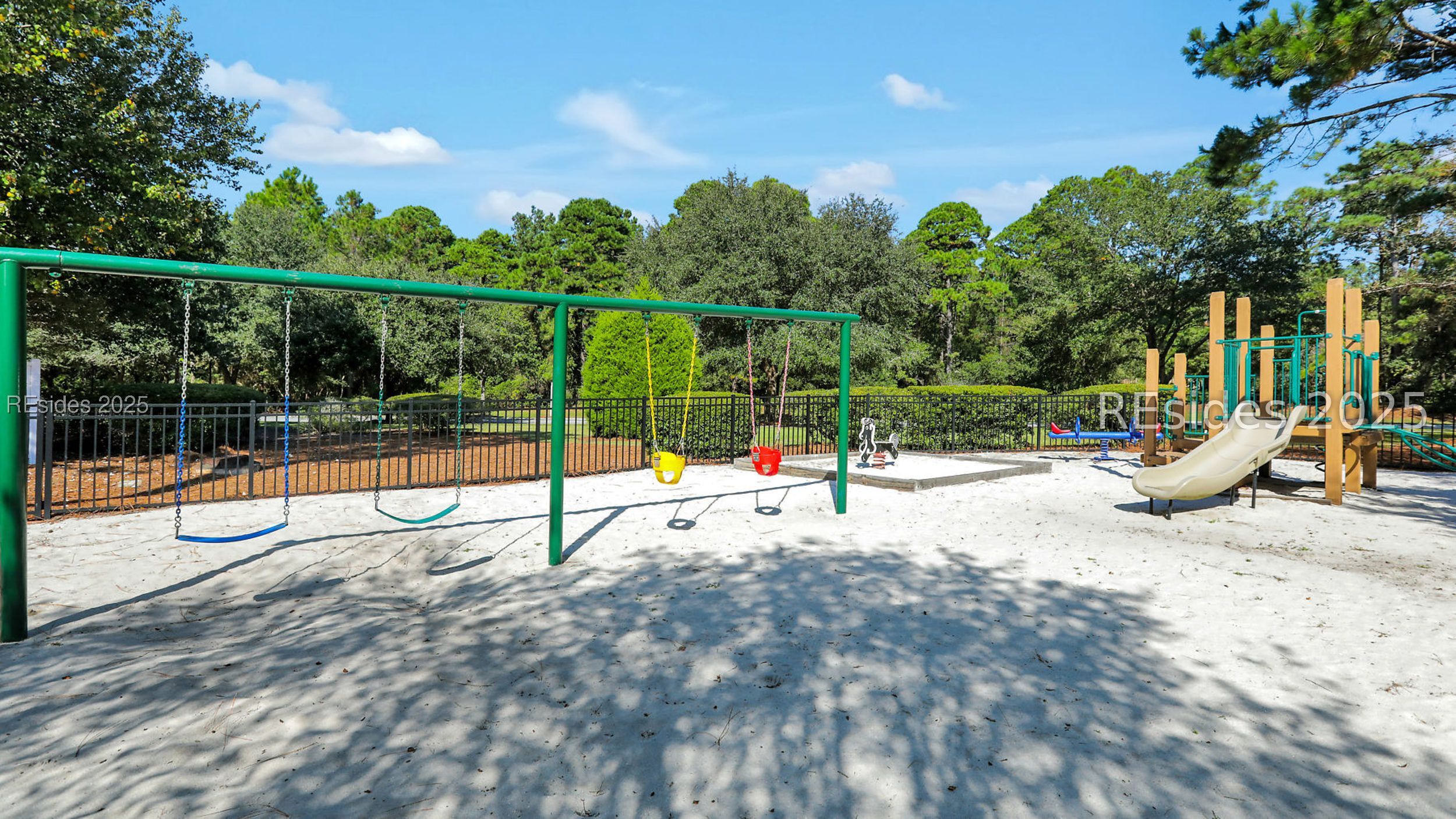 3 Lake Linden Lane Unit: 3