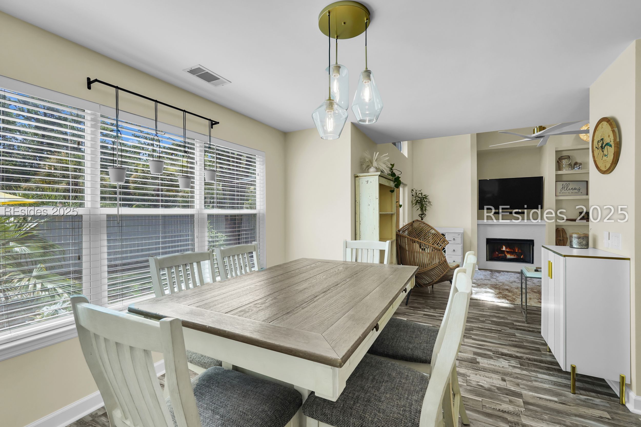 3 Lake Linden Lane Unit: 3