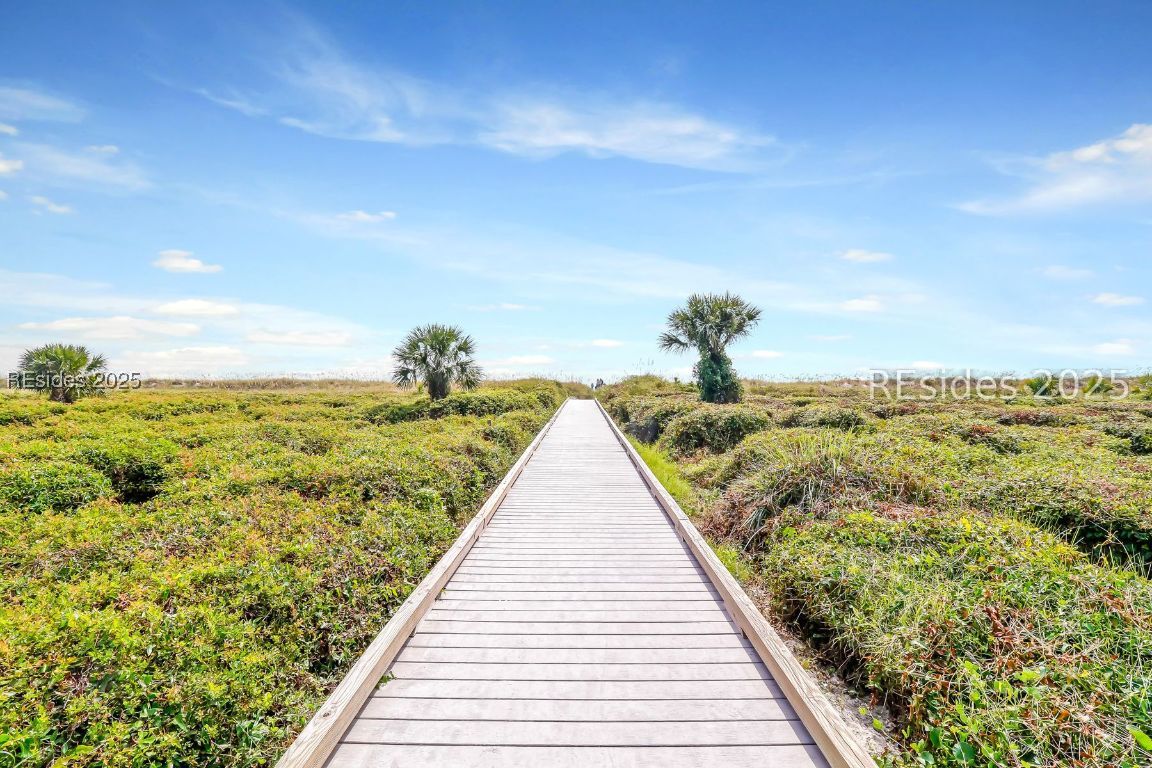23 S Forest Beach Drive Unit: 388