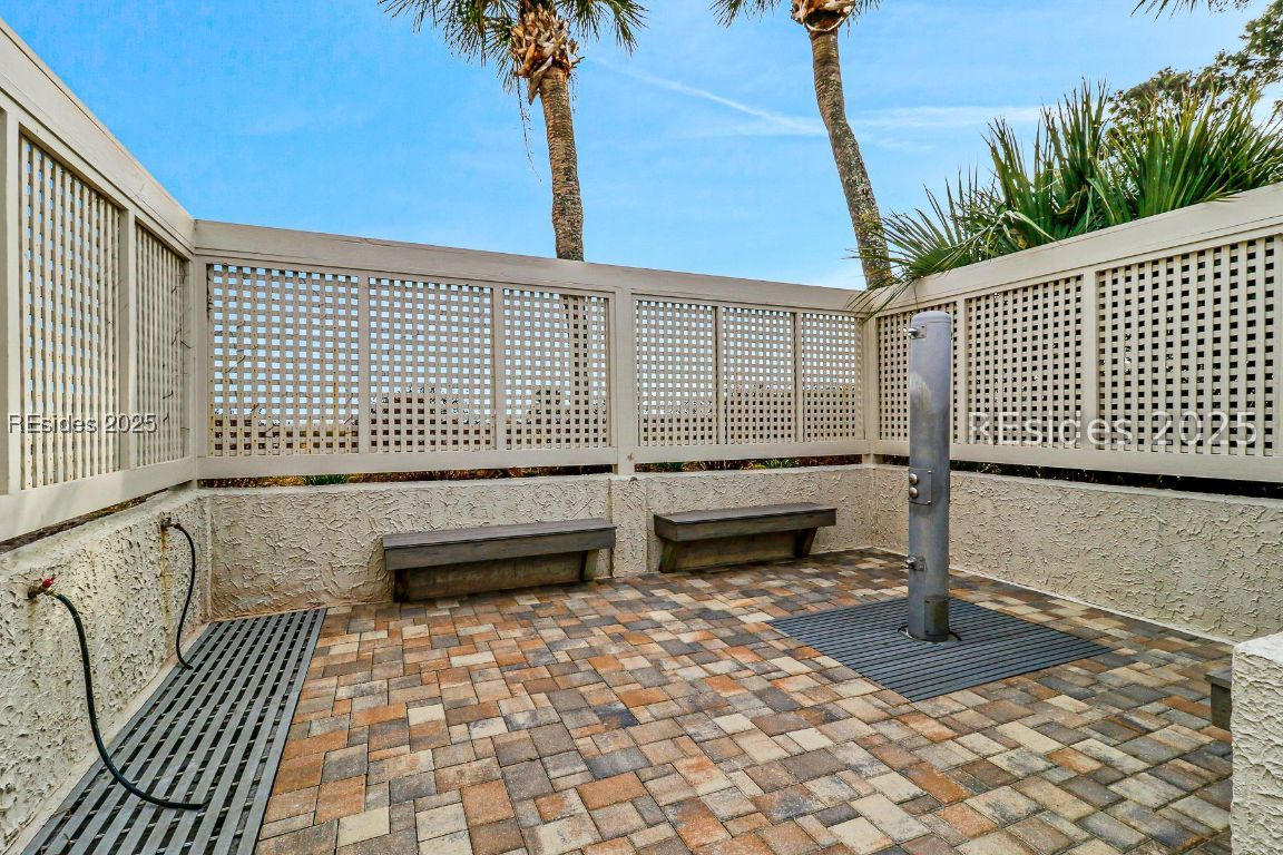23 S Forest Beach Drive Unit: 388