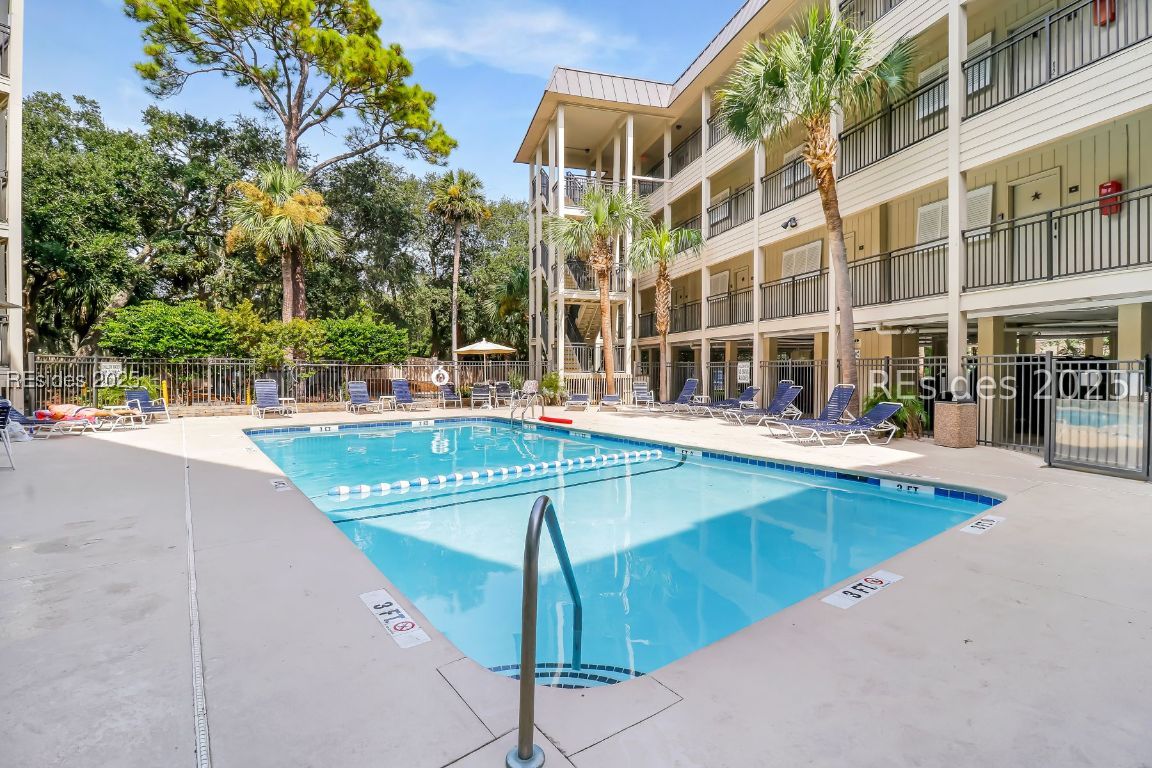 23 S Forest Beach Drive Unit: 388