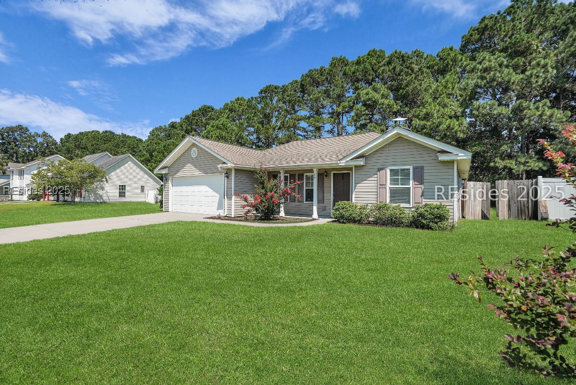 26 Applemint Lane