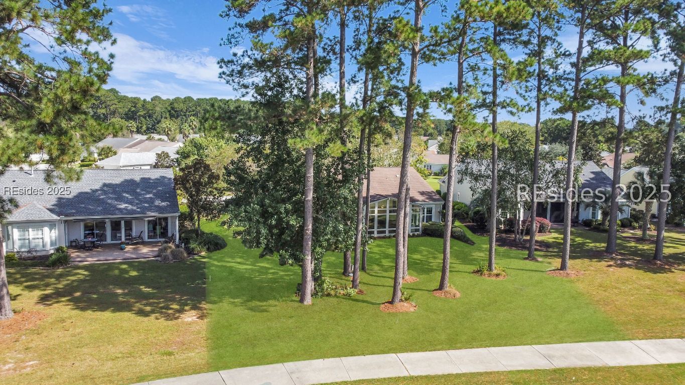 15 Tallow Drive