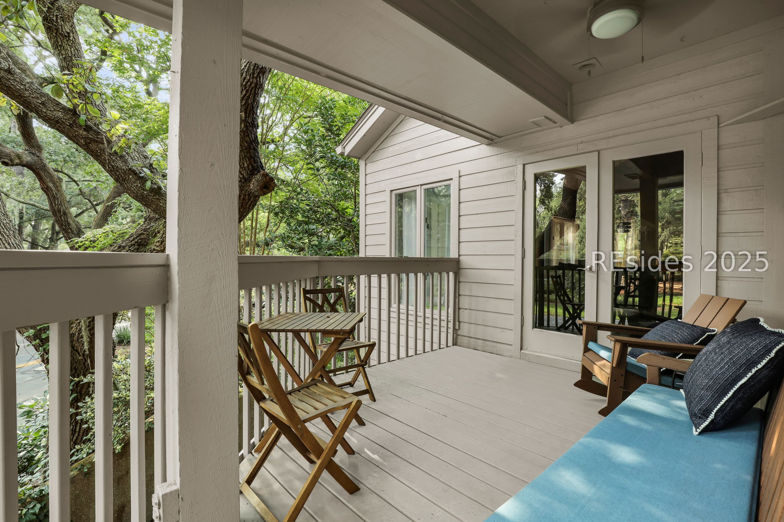 20 Queens Folly Road Unit: 1782