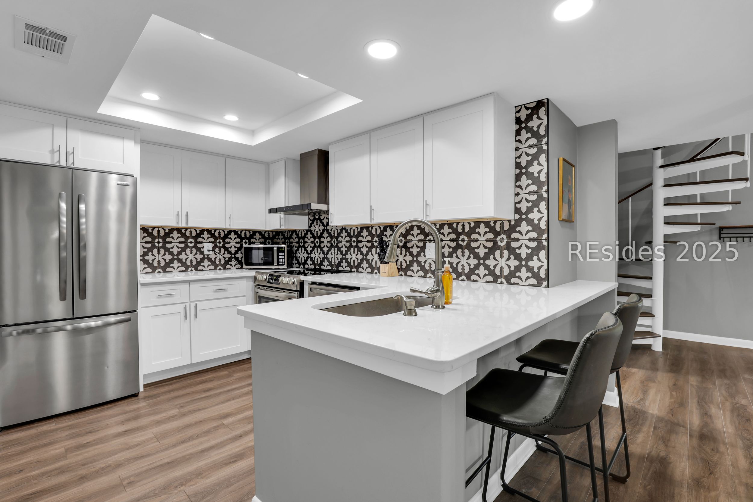 20 Queens Folly Road Unit: 1782