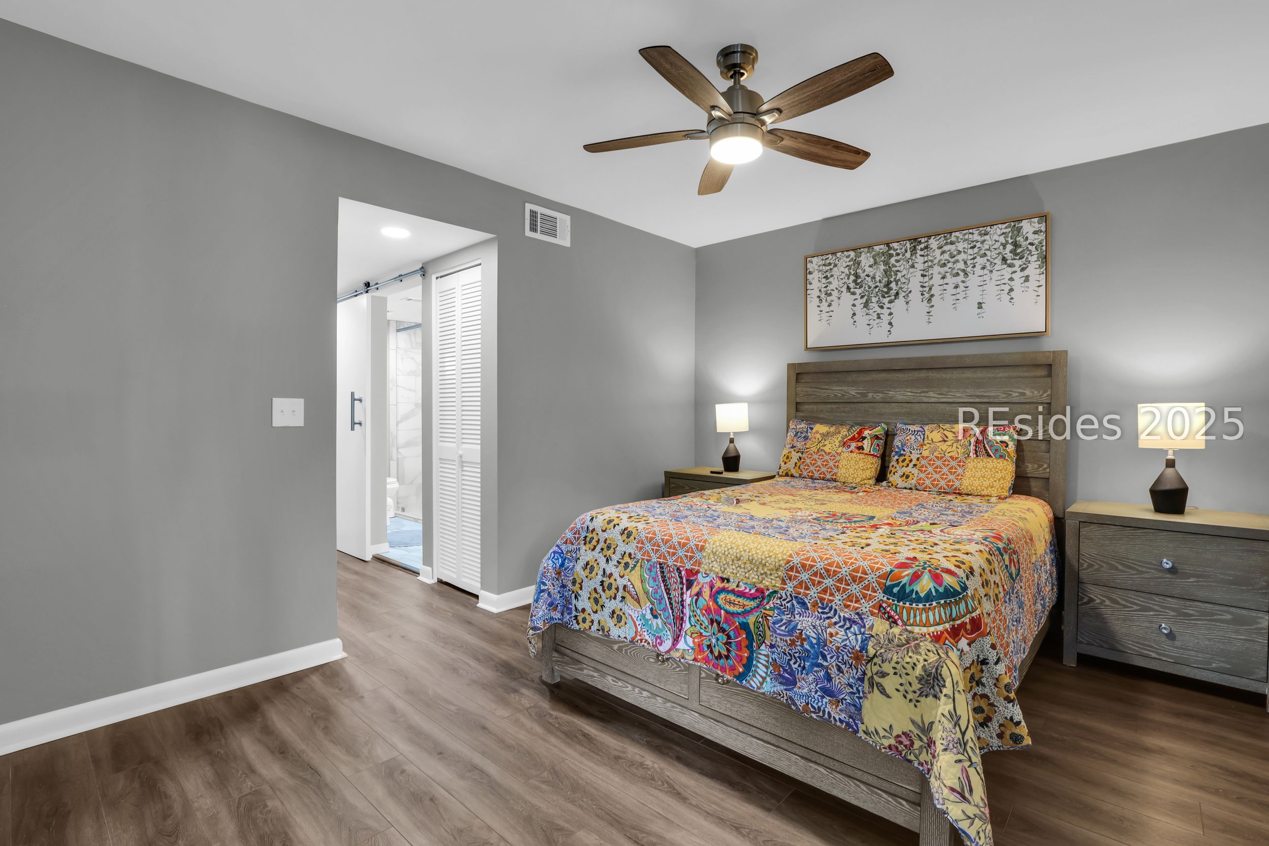 20 Queens Folly Road Unit: 1782