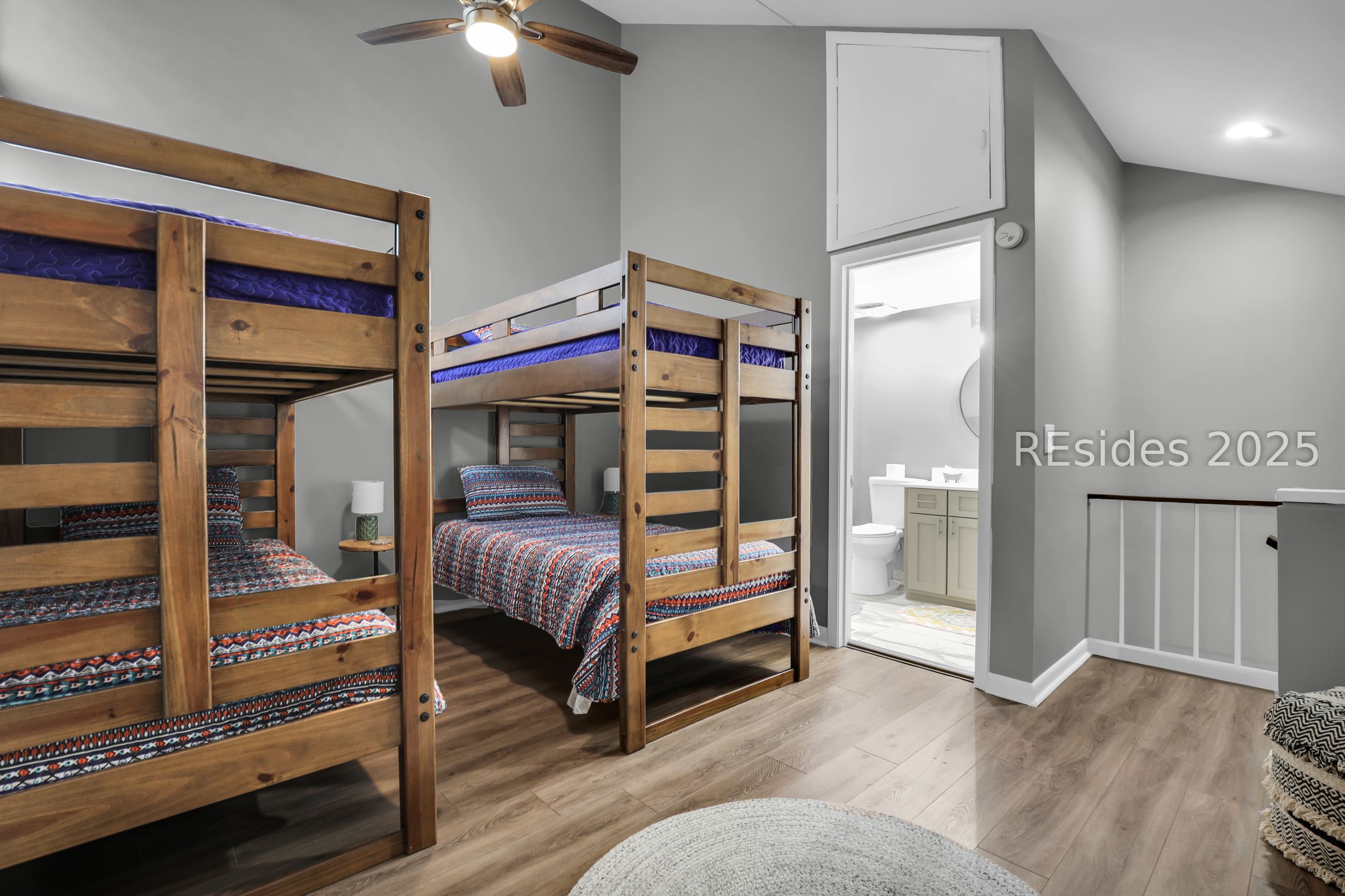 20 Queens Folly Road Unit: 1782