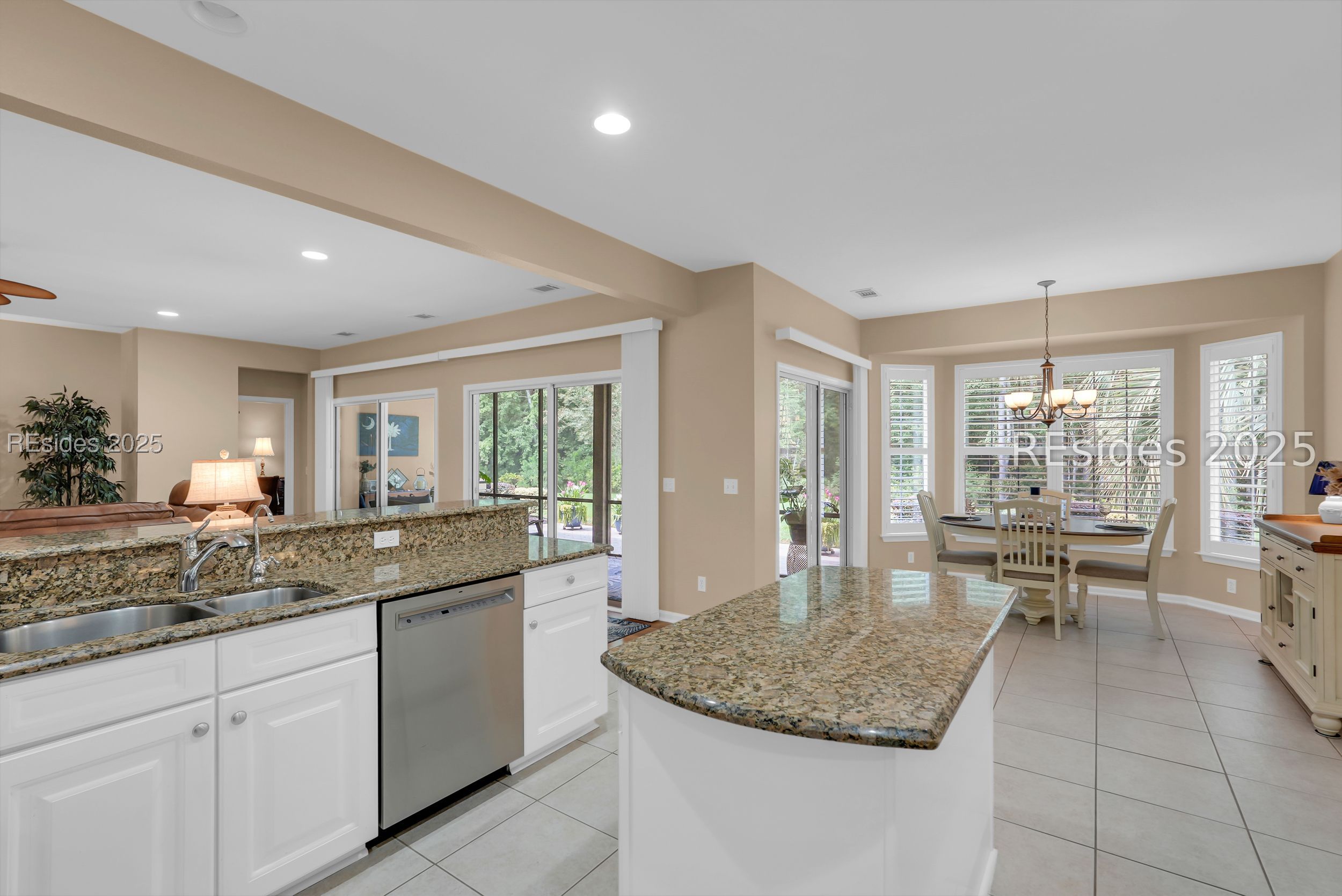 15 Concession Oak Drive