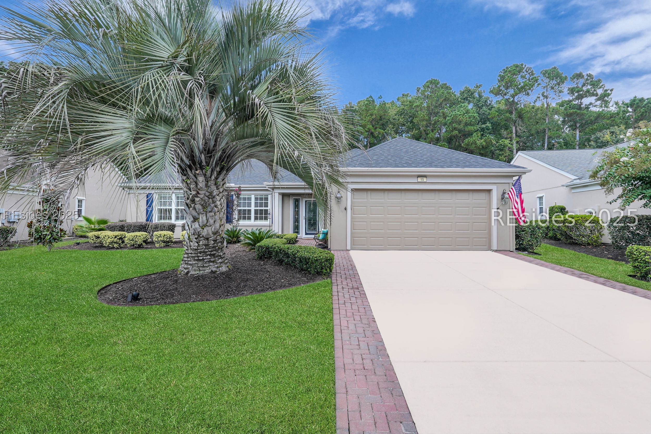 15 Concession Oak Drive