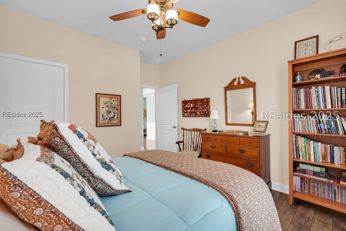 49 Bainbridge Way