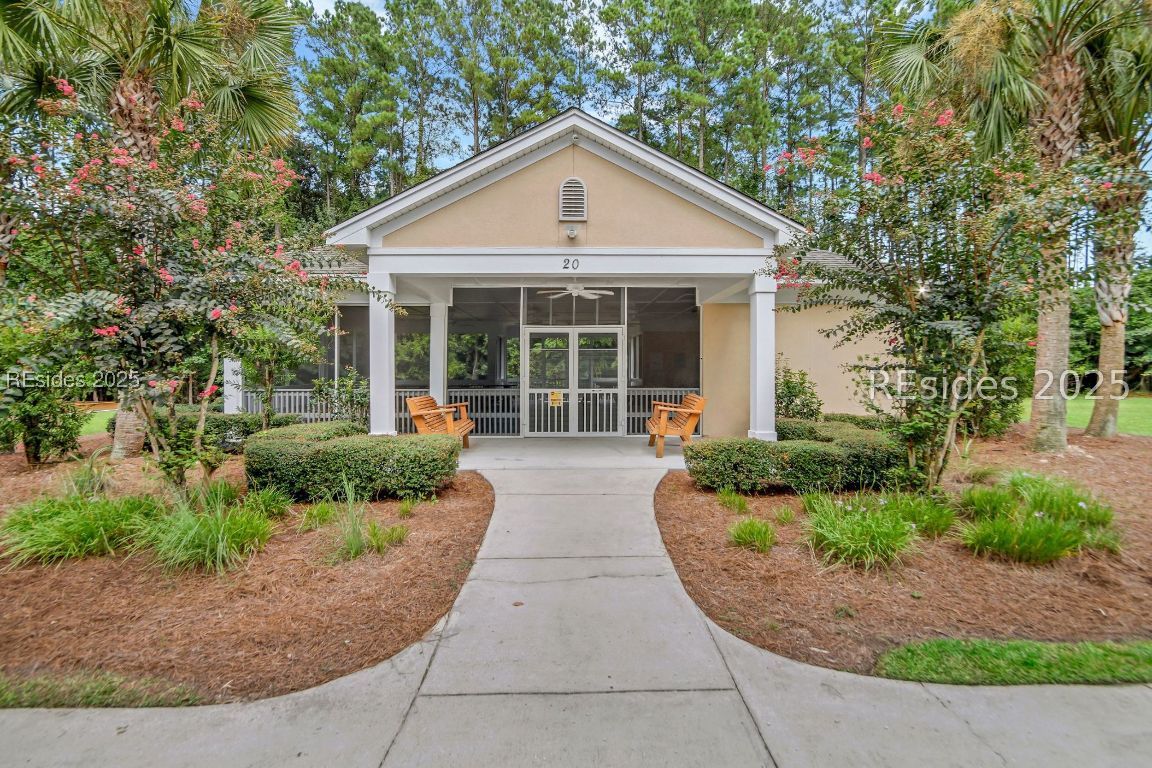 49 Bainbridge Way