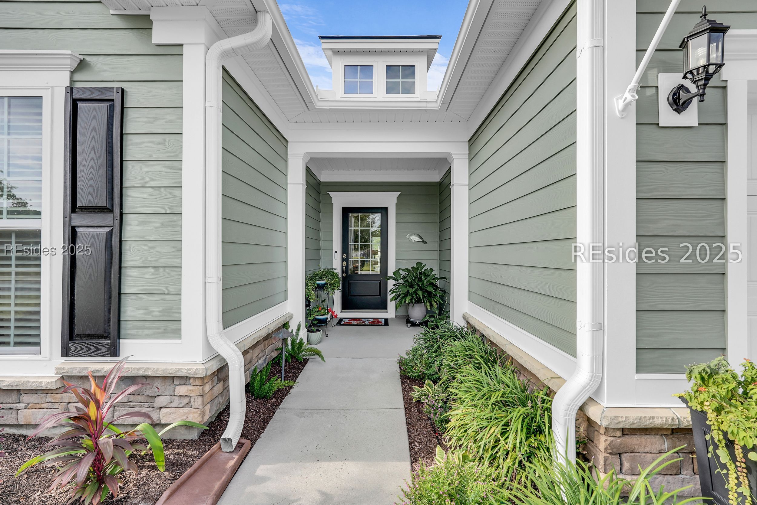 49 Bainbridge Way