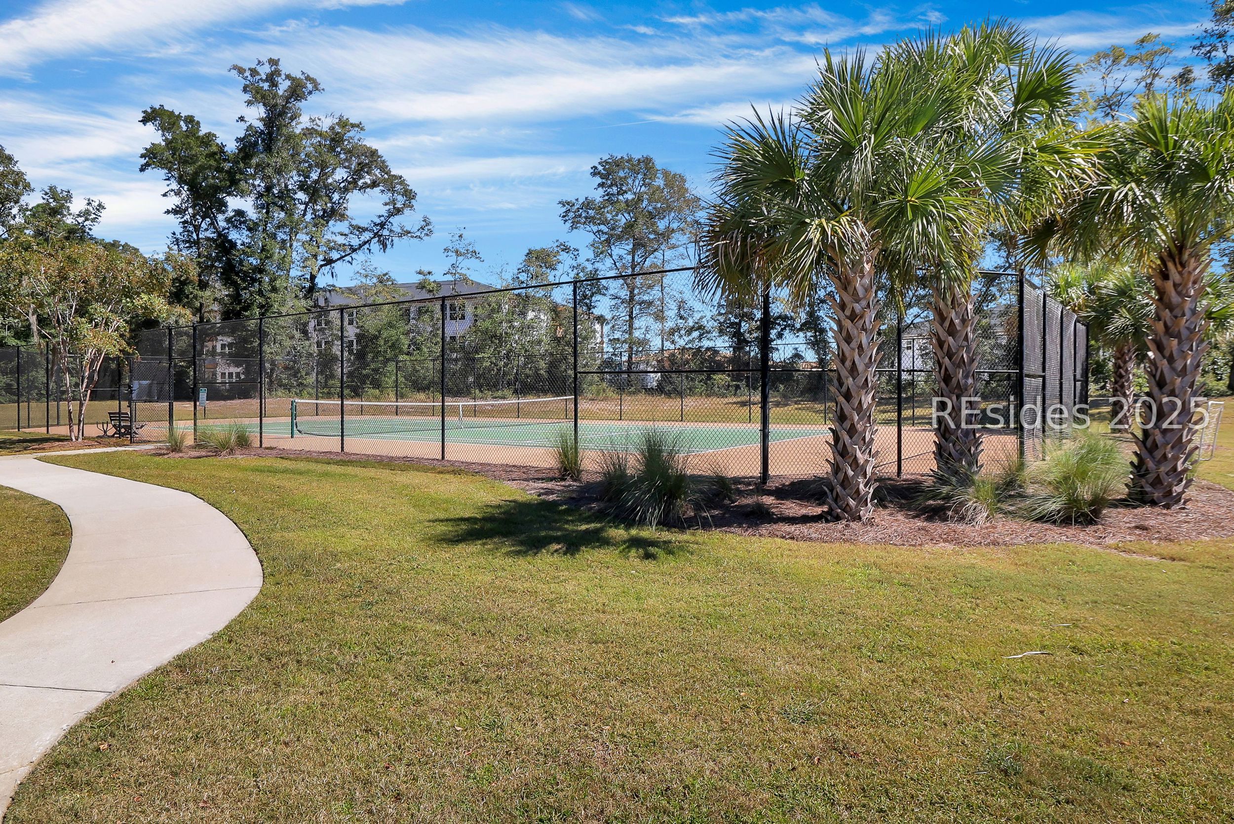 11 Savannah Oak Drive