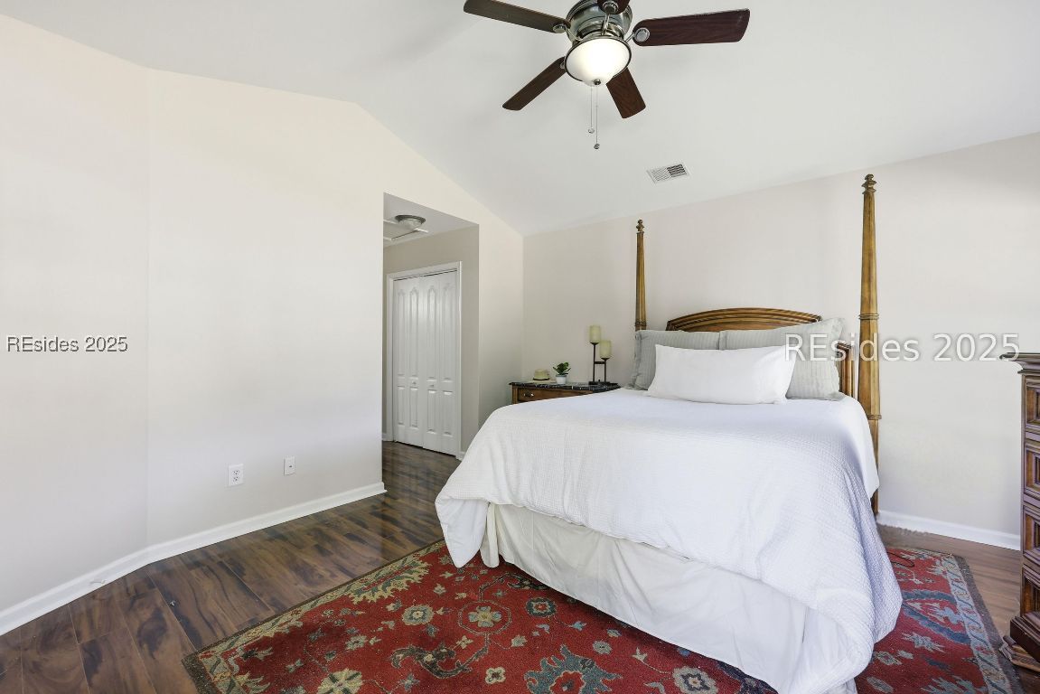 11 Savannah Oak Drive