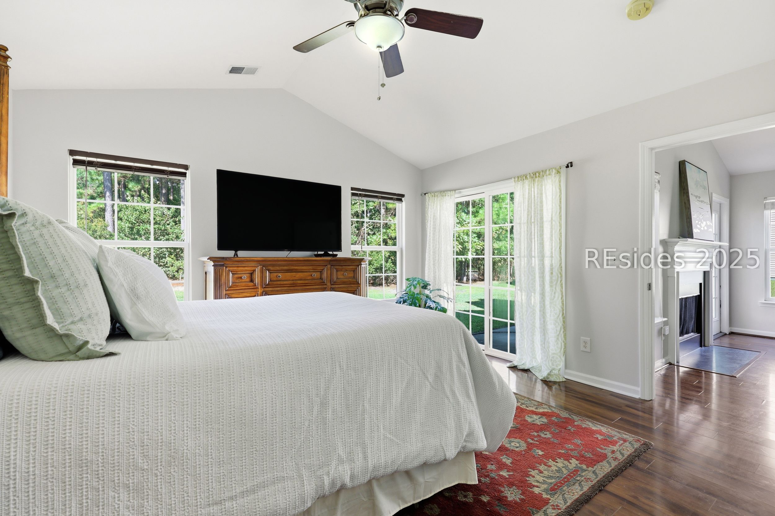 11 Savannah Oak Drive