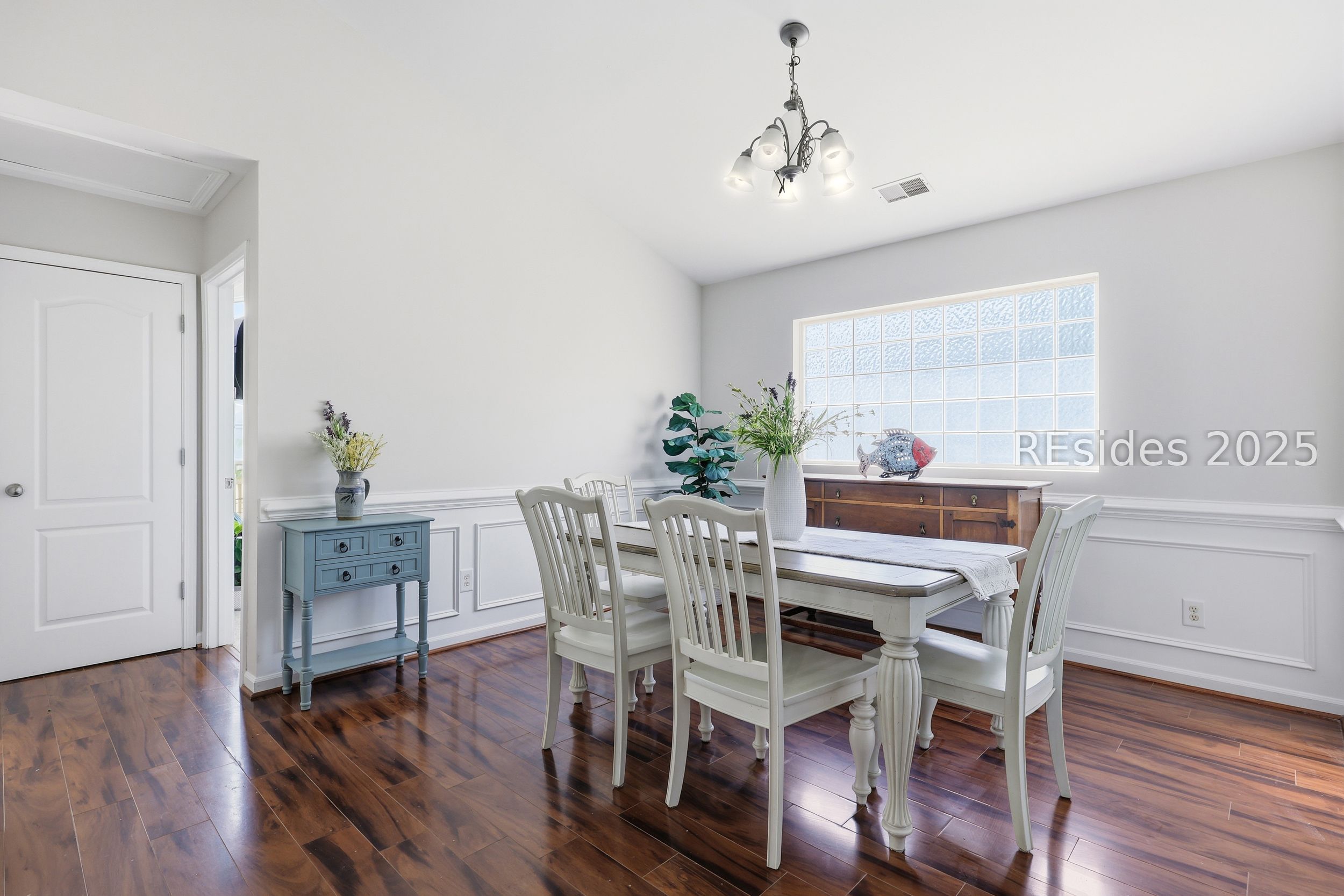 11 Savannah Oak Drive