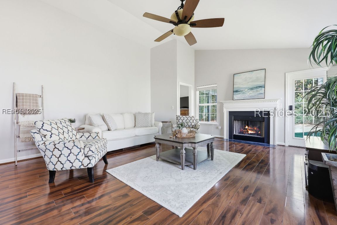 11 Savannah Oak Drive