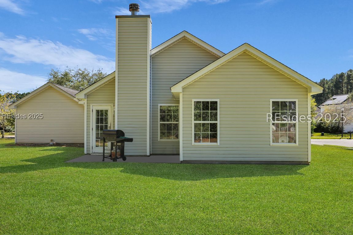 11 Savannah Oak Drive