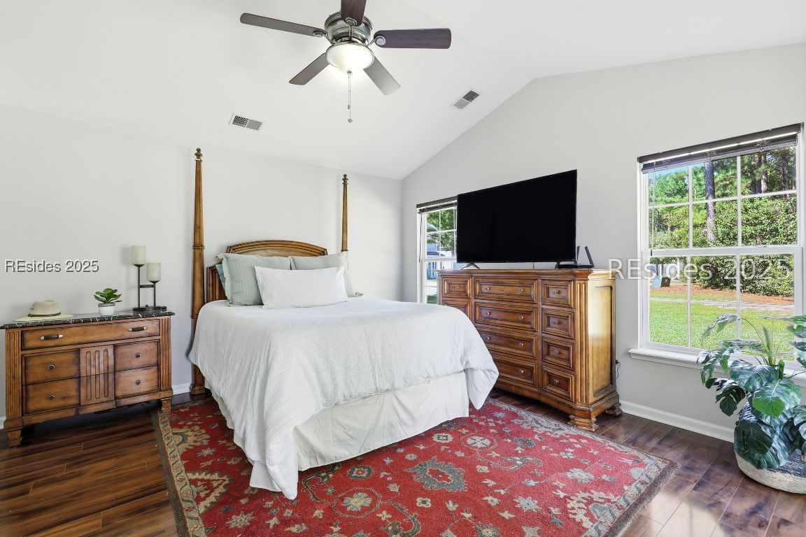 11 Savannah Oak Drive