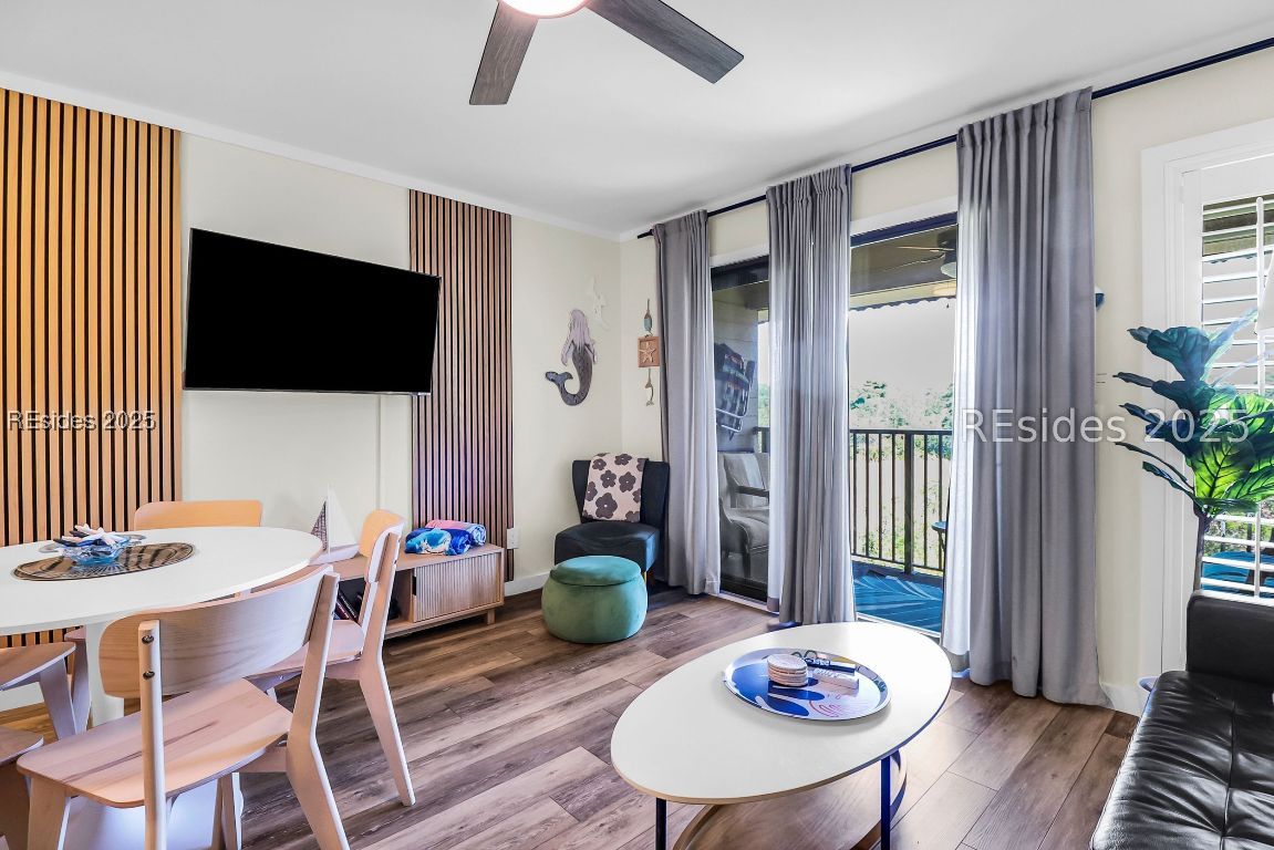 40 Folly Field Road Unit: C325