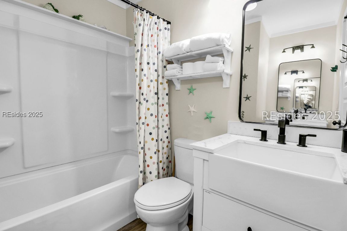 40 Folly Field Road Unit: C325