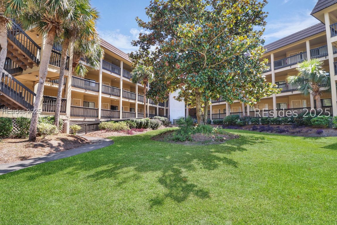 40 Folly Field Road Unit: C325