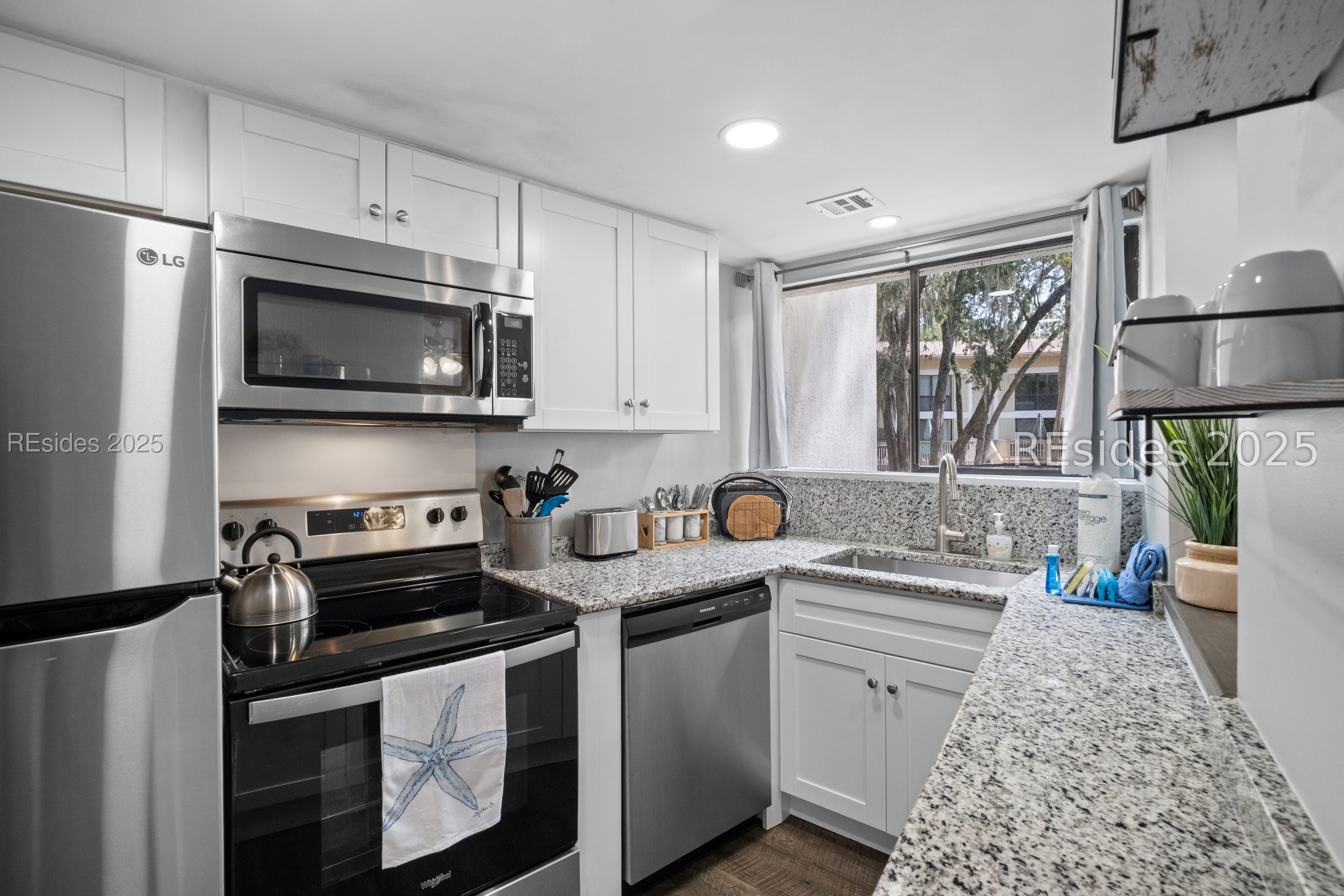 42 S Forest Beach Drive Unit: 3045