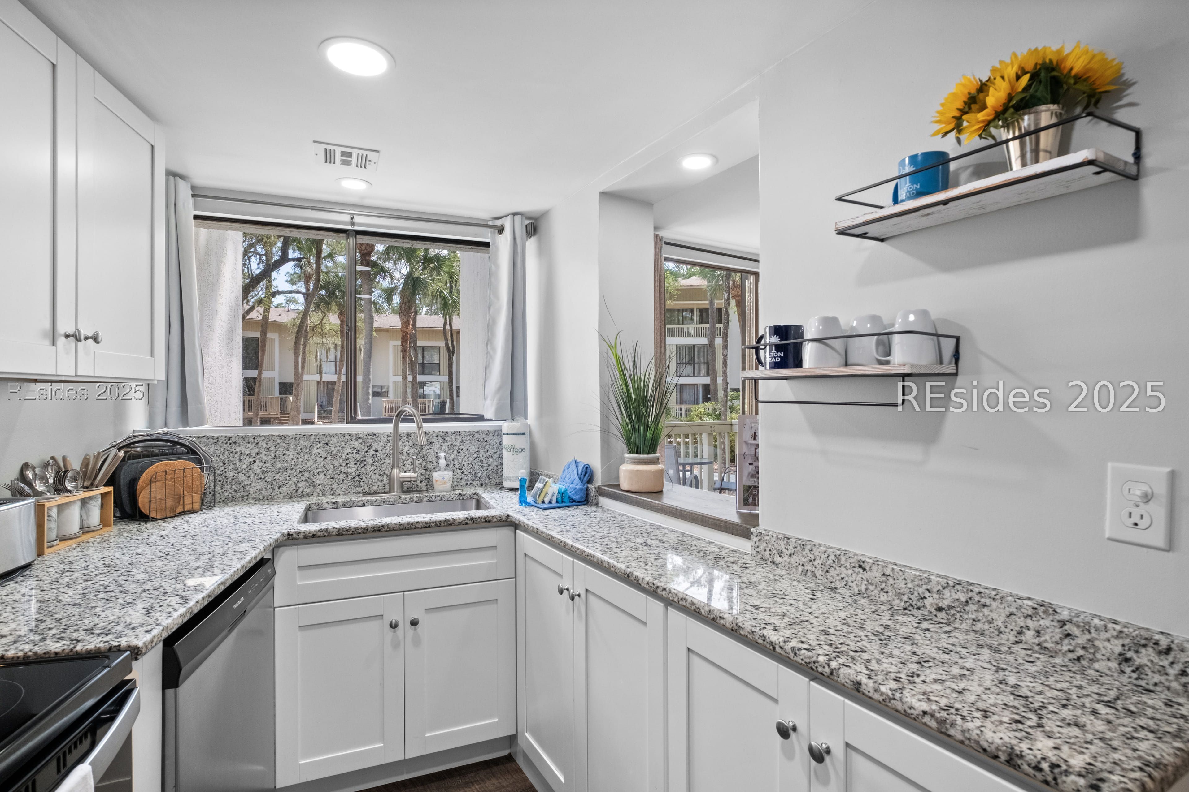 42 S Forest Beach Drive Unit: 3045