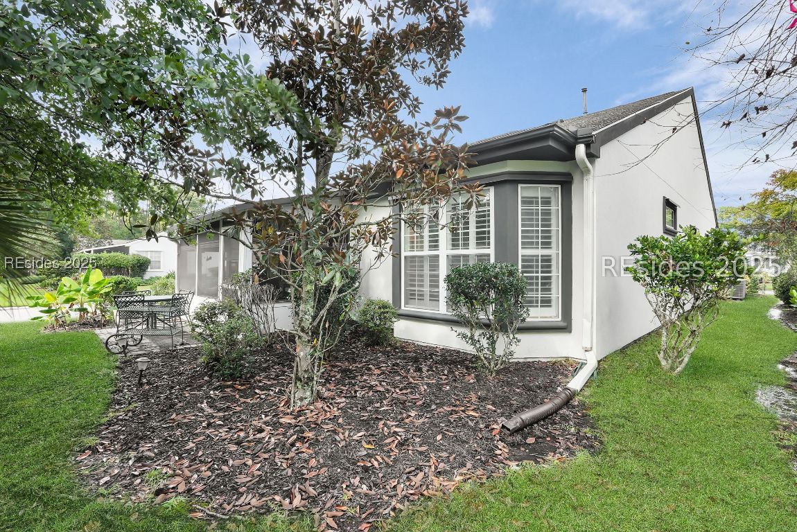 65 Lazy Daisy Drive